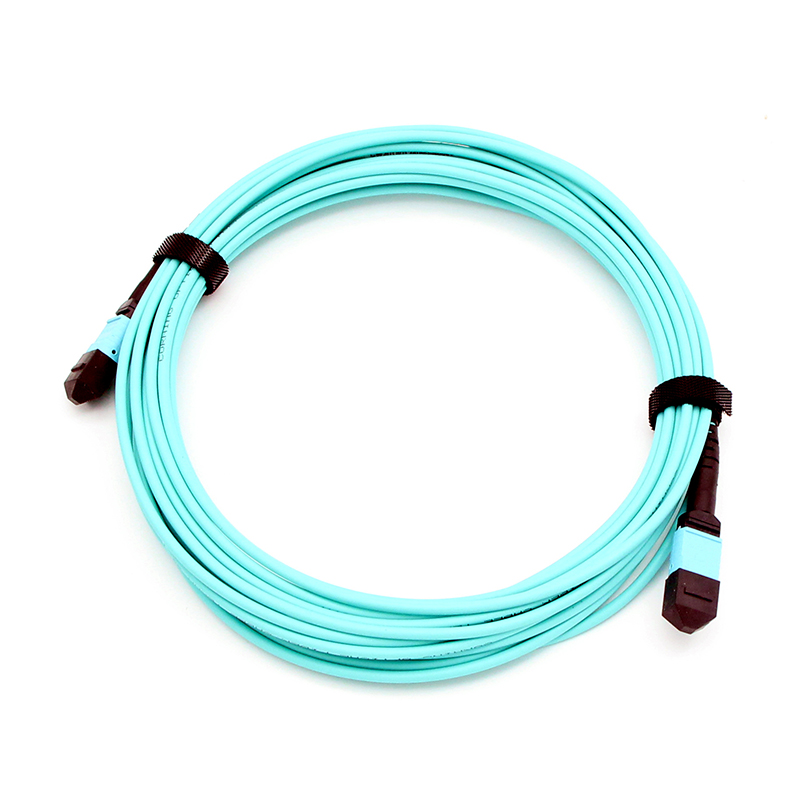 MTP to MTP Female OM3 3.0mm LSZH 24 Fibers MTP Trunk Cable Custom Meters